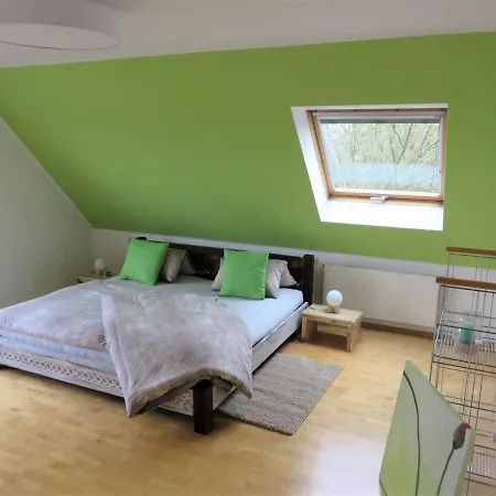 Bodensee Luxus Ferienwohnung Claudia 6 *